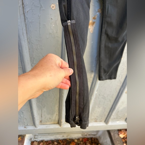 Nili Lotan zip leg Cargo Pants, size ”2” (Us4/6) - Picture 6 of 13